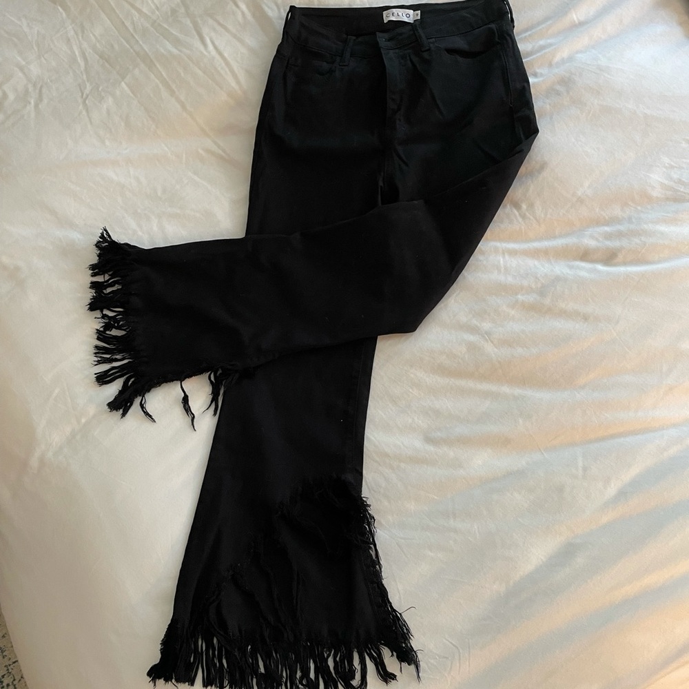 Cello Black Fringe Crop Jeans size 9